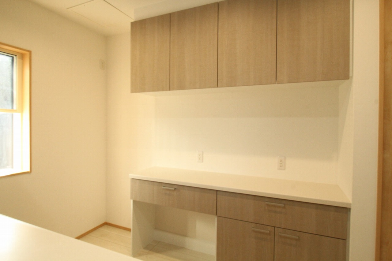 朝倉Ⅱ　新築戸建　2号地　（全3区画）の収納|カップボード