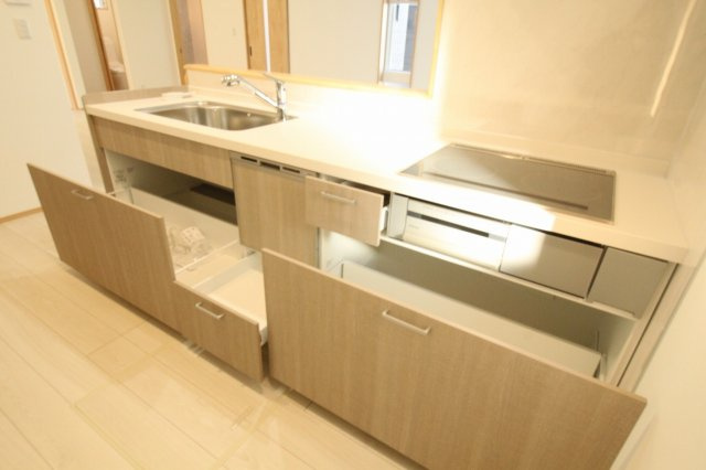 朝倉Ⅱ　新築戸建　2号地　（全3区画）のキッチン|収納
