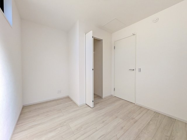 八王子市　子安町　新築一戸建て　１期の収納|～収納力の高いクローゼット完備～