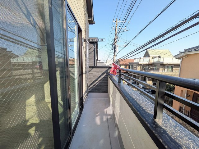 八王子市　子安町　新築一戸建て　１期のバルコニー|～東向きバルコニー　陽当たり良好、洗濯物がよく乾きそうです～