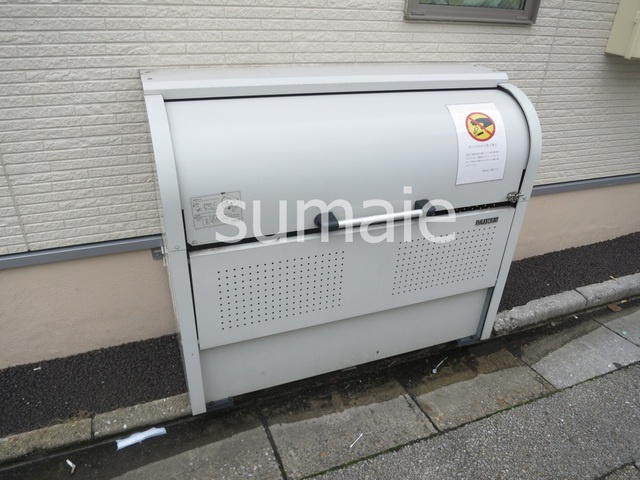 ルクティア新小岩のその他共用部分|敷地内ゴミ置場です。