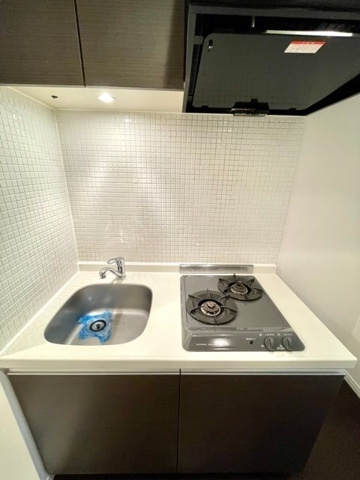 新品家具付きマンション大島6(KaGood東京)のキッチン