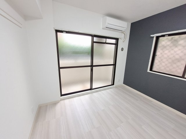 ジョイフル武庫川の居間・リビング