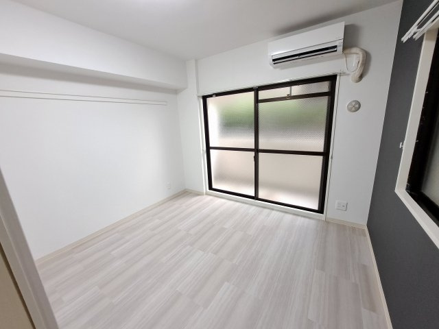 ジョイフル武庫川の居間・リビング