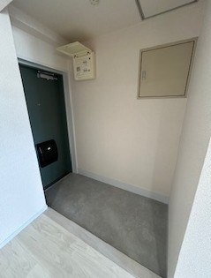 グランドマンションニュー大阪の玄関|きれいな玄関です