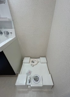 グランドマンションニュー大阪のランドリースペース