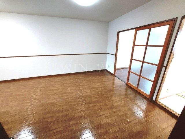 サンテラス福井の居間・リビング