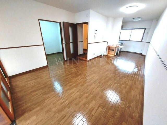 サンテラス福井の居間・リビング