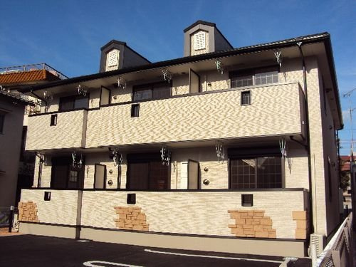 サンリット・ヴィラ神屋の外観