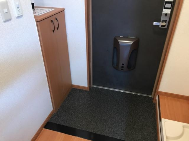 メゾンクローバーの玄関|玄関