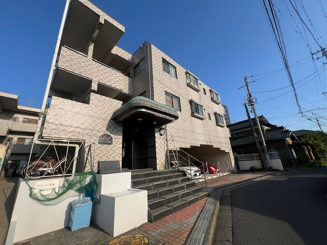 【外観】 | ラマージュ長後 | きれいな外観です