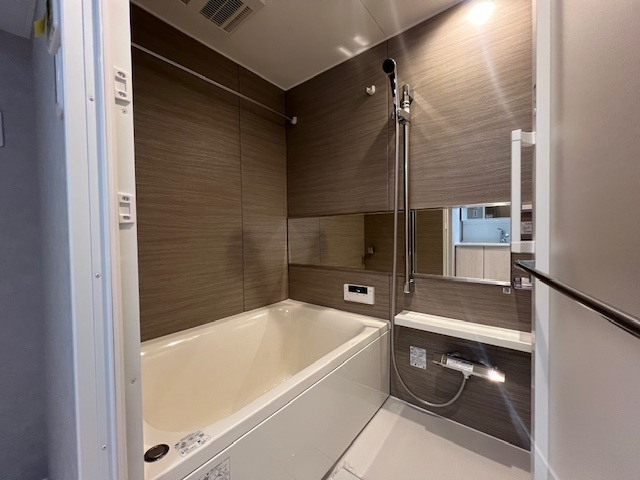 【浴室】 | ラマージュ長後 | 日々の暮らしに欠かせないお風呂です