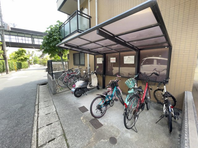 グランツ岡本のその他