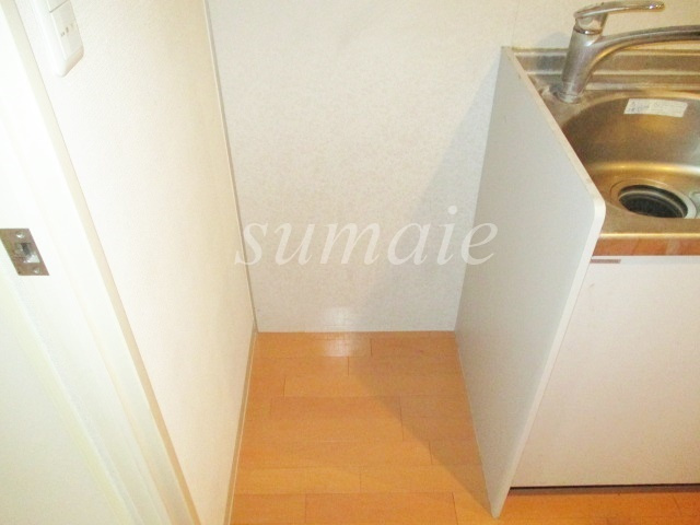 ラージベルティのキッチン|冷蔵庫置き場です！