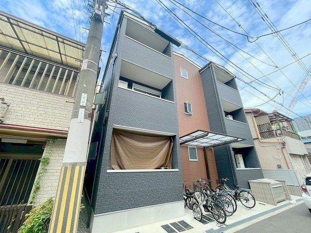 オクサリス淡路の外観