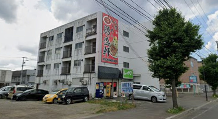 北海道札幌市　北区新琴似7条　一棟ビルの外観