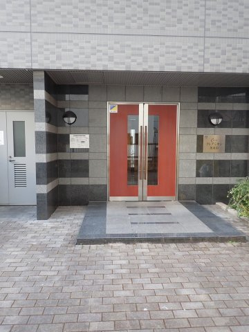 クレアシオン後楽園のエントランス