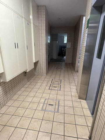 グランツ御影のロビー