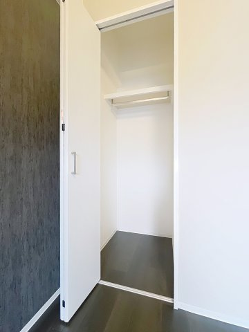 アクティ五月が丘の収納|クローゼットです