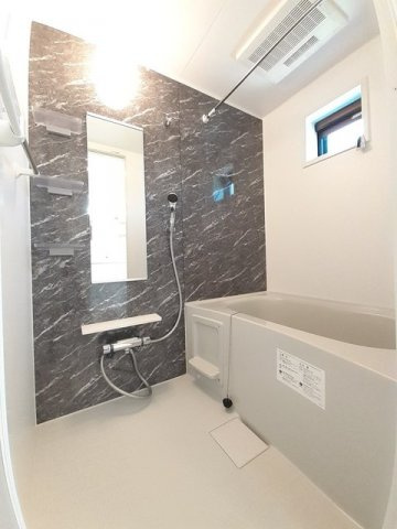 アメニティプレイス　Ⅰの浴室