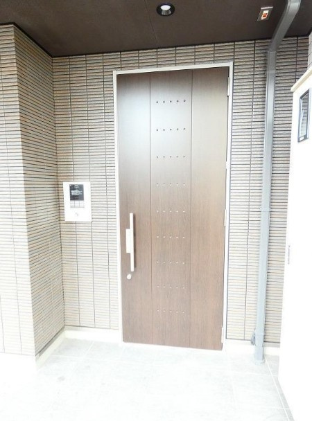 ヴィッラ　アルテのエントランス