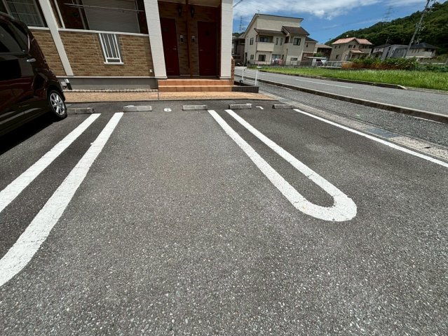 アウローラの駐車場