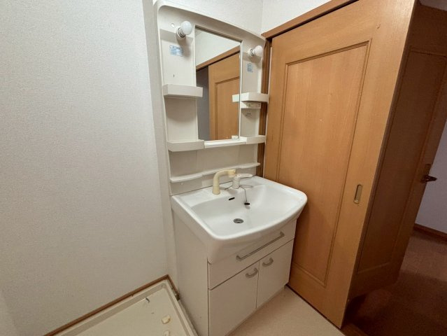 アウローラの独立洗面台