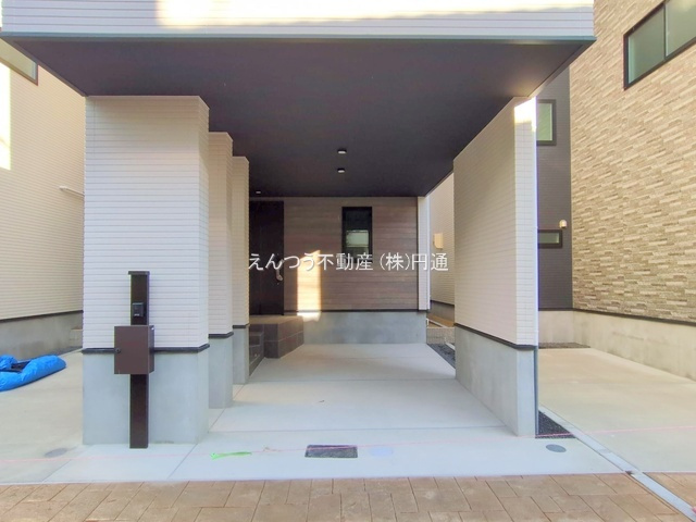 KEIAI GRACE角割町2期の駐車場