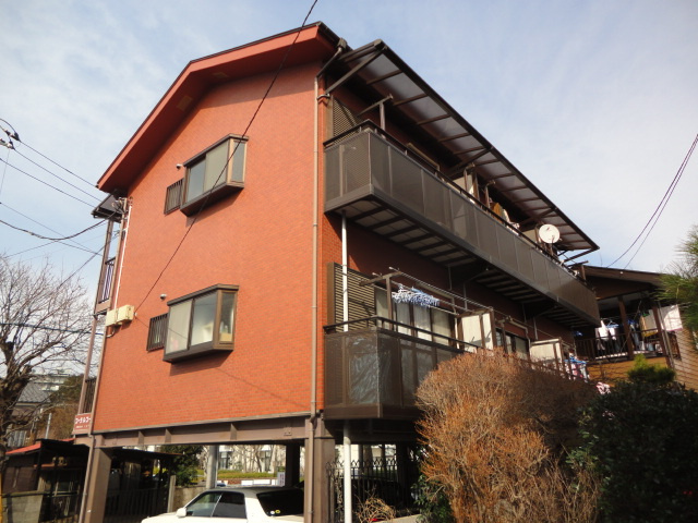 コーラルコート