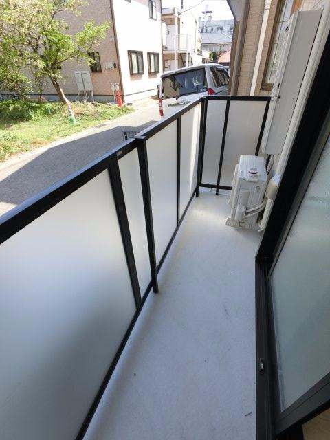 【バルコニー】