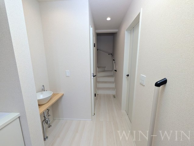 多米中町戸建貸家 1の玄関