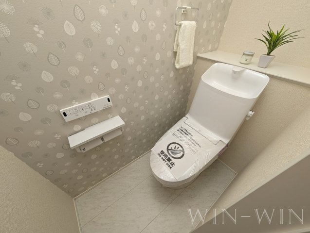 多米中町戸建貸家 1のトイレ