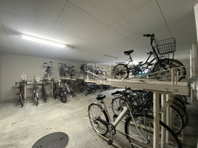 【その他共用部分】 | グランカーサ梅田北 | グランカーサ梅田北　駐輪場