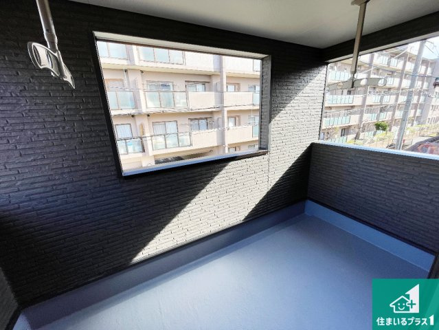 近江八幡市堀上町　第7期　新築一戸建てのバルコニー|急な雨でも安心のインナーバルコニー！