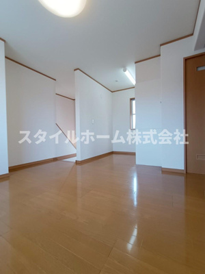 【居間・リビング】 | カーサ国府Ⅱ