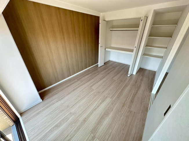 【洋室】 | サーパス高須1番館