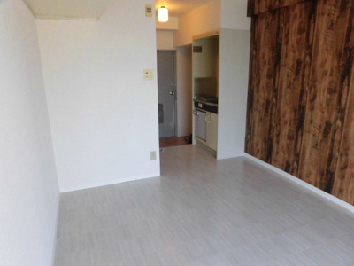 【居間・リビング】 | シャトー相川 | 7帖のオシャレなお部屋です