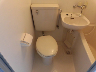 【トイレ】 | シャトー相川 | 清潔感のあるきれいなトイレです