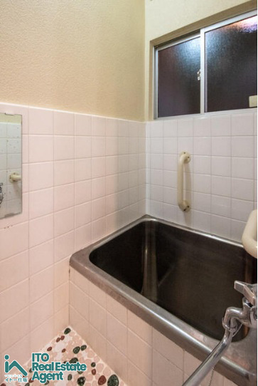 岡崎西福ノ川町　京町家の浴室