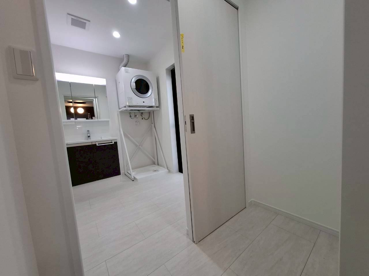 クローバーエース嘉手納屋良　3号棟の脱衣所