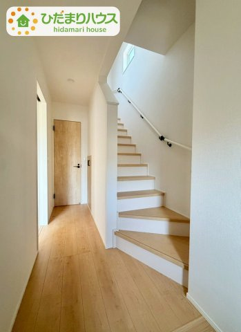 野田五木新町　新築戸建　1号棟の内装|2階へどうぞ～