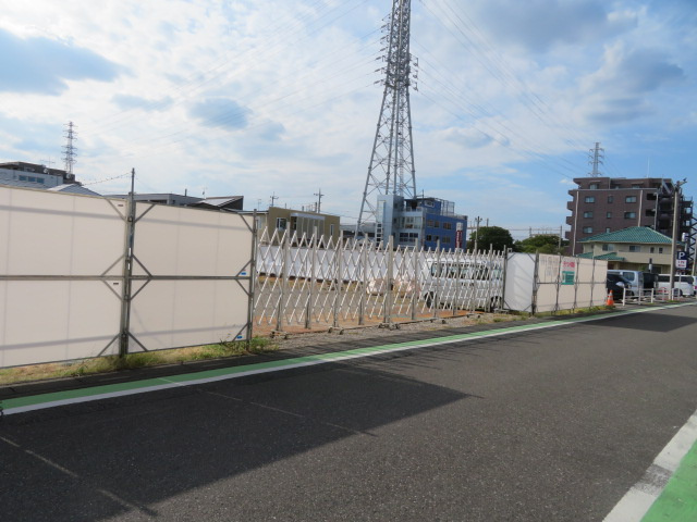 さいたま市北区宮原町１丁目の倉庫の外観|建物未完成