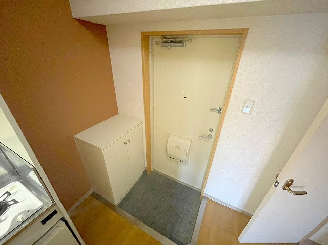 メルヘンハイツの玄関