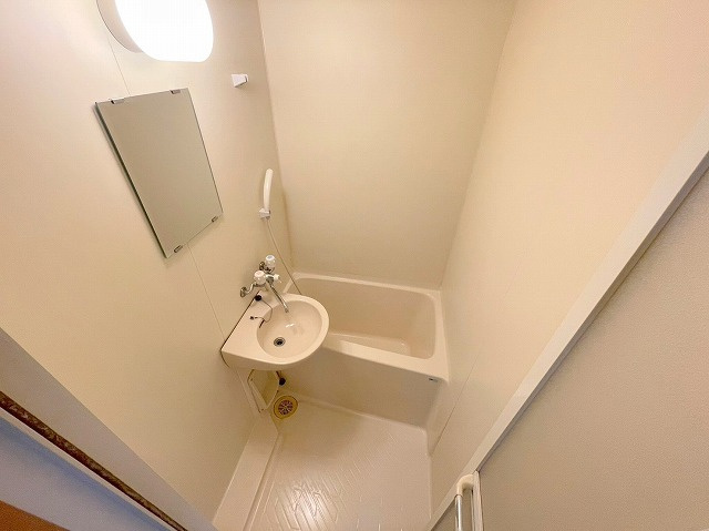 メルヘンハイツの浴室