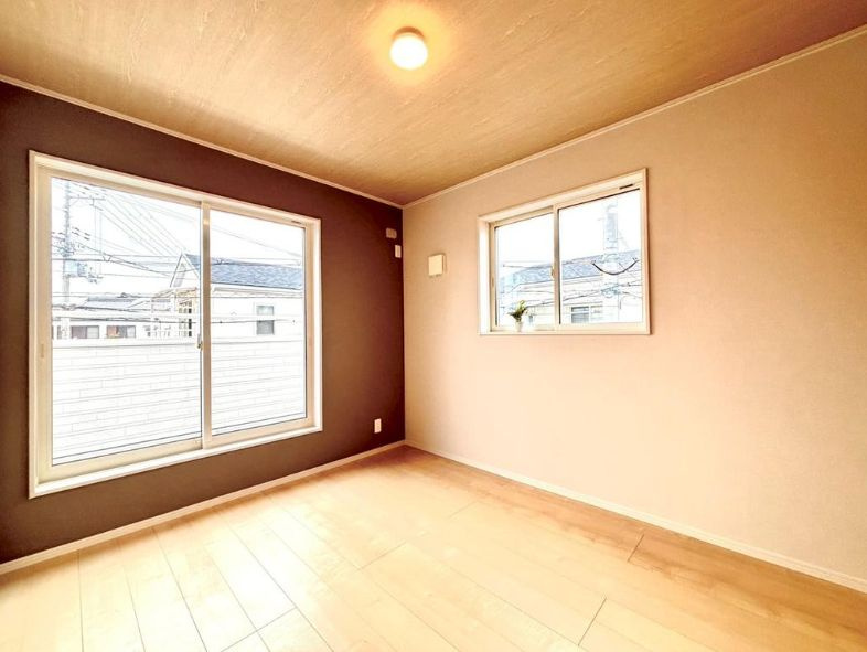 堺市堺区賑町２丁　中古戸建の洋室