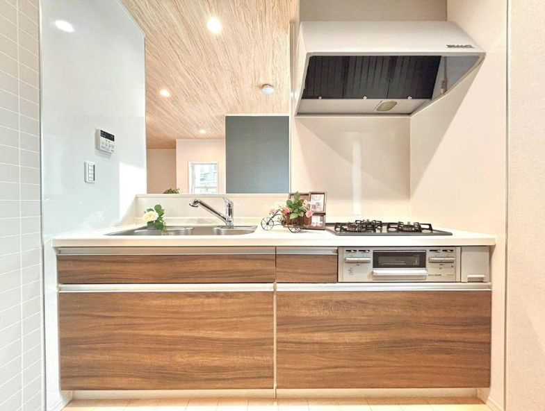 堺市堺区賑町２丁　中古戸建のキッチン