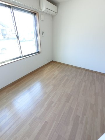 イーストランド稲毛の洋室