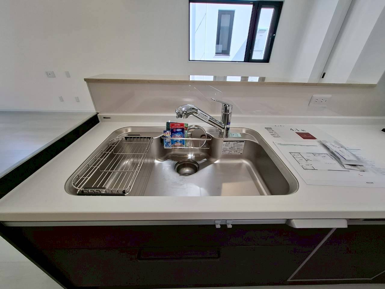 クローバーエース嘉手納屋良　4号棟のキッチン