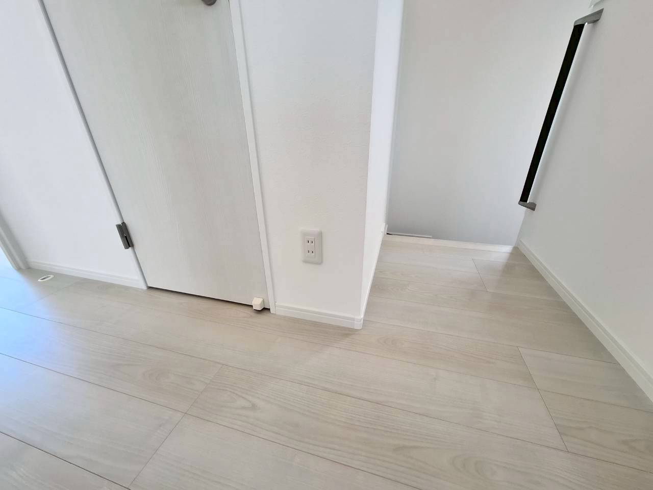 クローバーエース嘉手納屋良　4号棟の設備|2階廊下コンセントあり！