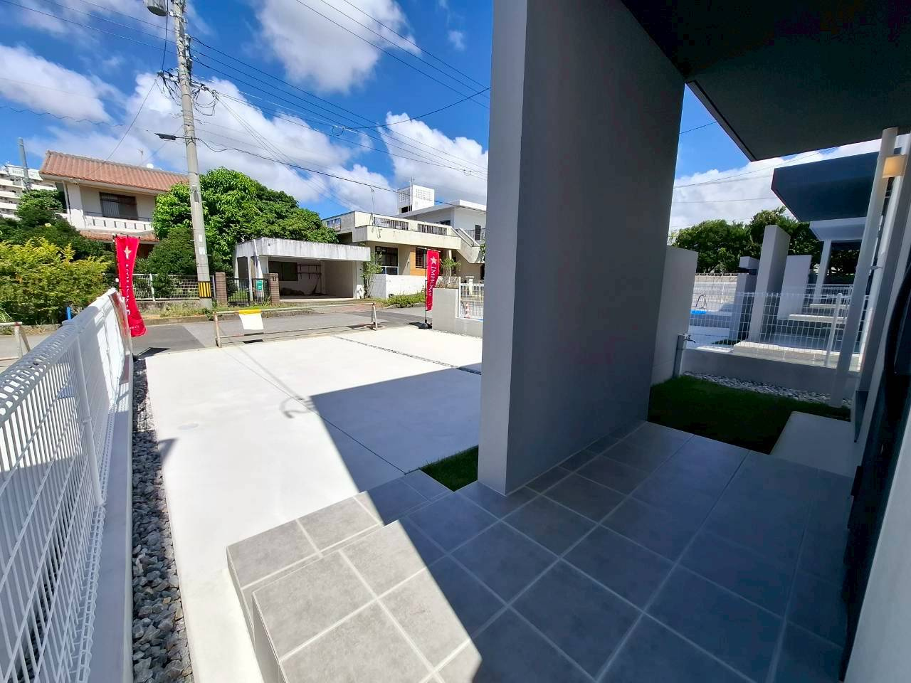 クローバーエース嘉手納屋良　4号棟の外観